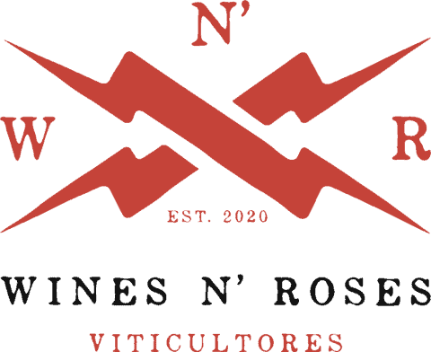 logo wines and roses